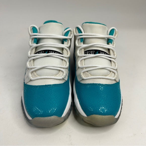 Nike Air Jordan 11 Retro Low GS “Aqua Safari” 2023 - Picture 2 of 8